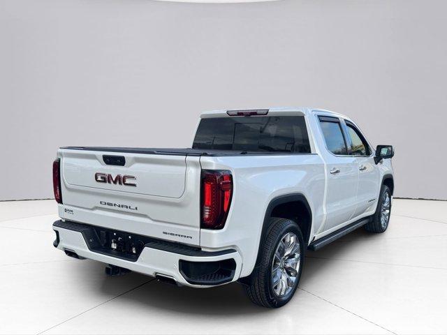 2023 GMC Sierra 1500 Vehicle Photo in LEOMINSTER, MA 01453-2952