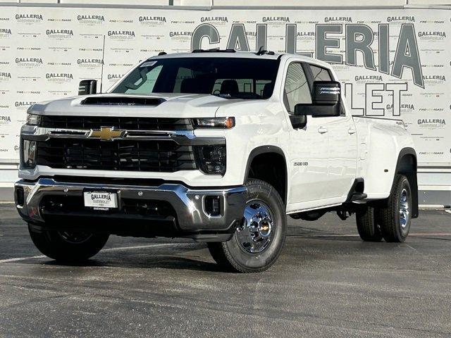 2025 Chevrolet Silverado 3500 HD Vehicle Photo in DALLAS, TX 75244-5909