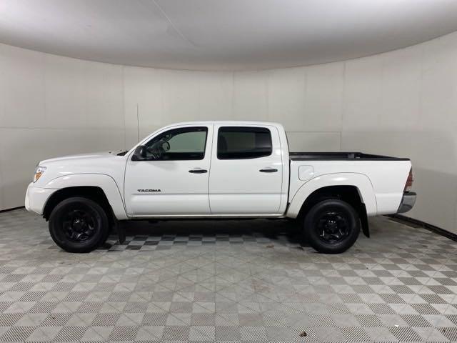 2013 Toyota Tacoma Vehicle Photo in MEDINA, OH 44256-9001