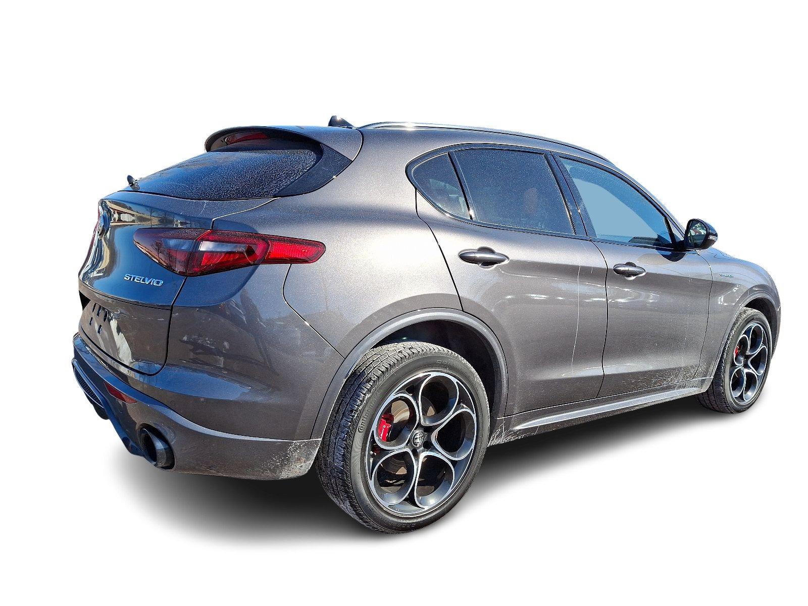 2023 Alfa Romeo Stelvio Vehicle Photo in Willow Grove, PA 19090