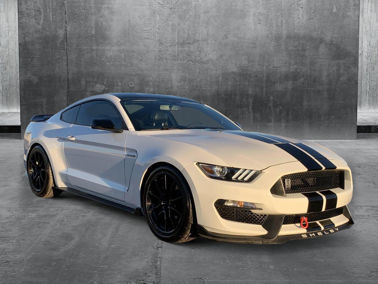 2019 Ford Mustang Vehicle Photo in Peoria, AZ 85382