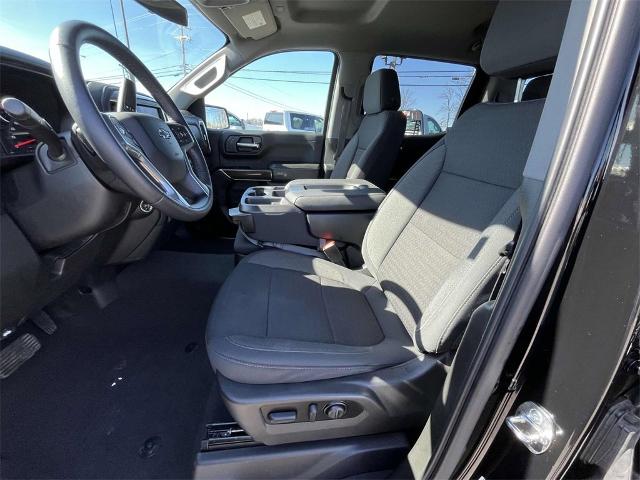 2022 Chevrolet Silverado 1500 LTD Vehicle Photo in ALCOA, TN 37701-3235