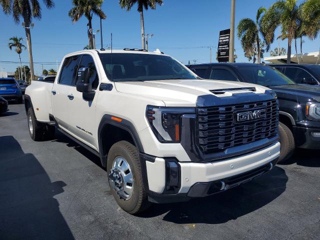 2024 GMC Sierra 3500 HD Vehicle Photo in LIGHTHOUSE POINT, FL 33064-6849