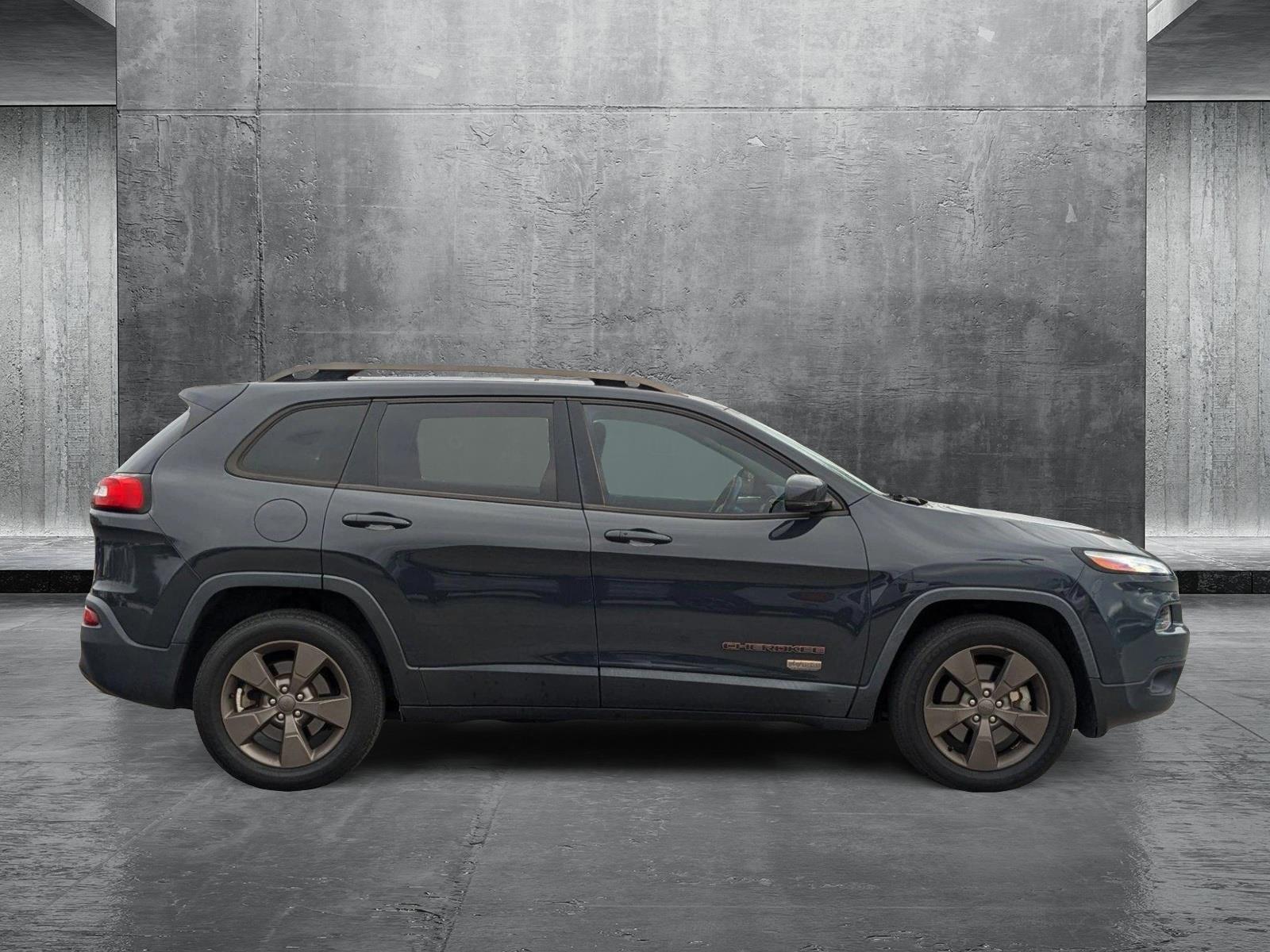 2017 Jeep Cherokee Vehicle Photo in Jacksonville, FL 32244