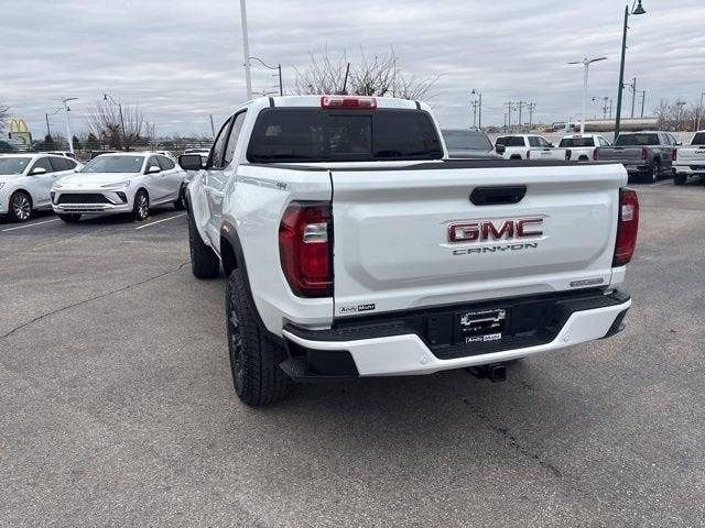 2025 GMC Canyon Vehicle Photo in Fishers, IN 46038