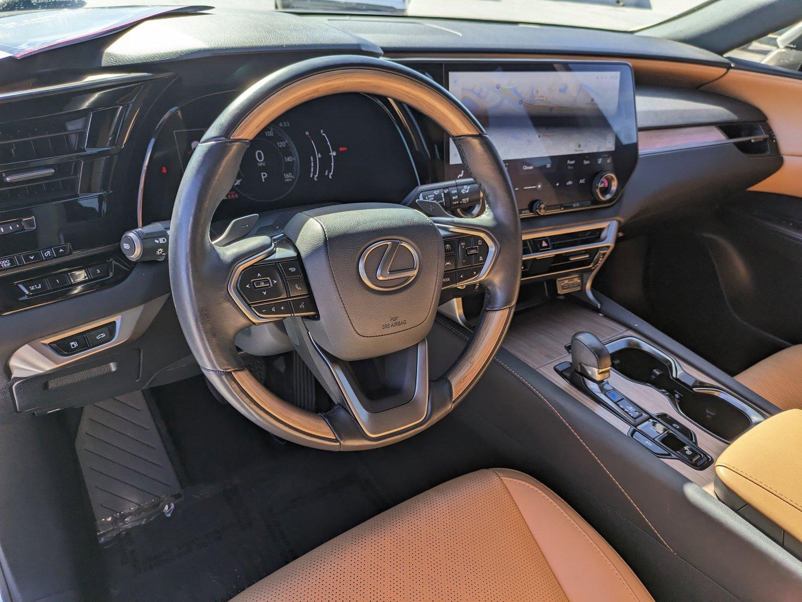 2023 Lexus RX Vehicle Photo in WEST PALM BEACH, FL 33407-3296