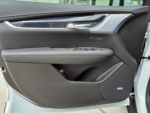 2025 Cadillac XT5 Vehicle Photo in TAMPA, FL 33612-3404