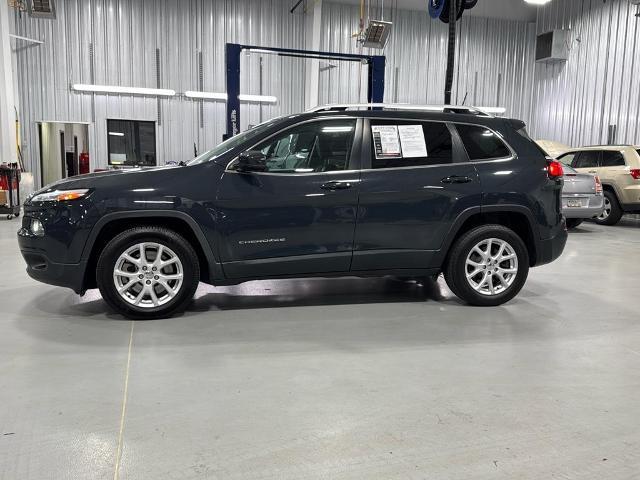 Used 2018 Jeep Cherokee Latitude Plus with VIN 1C4PJLLX0JD588367 for sale in Sweetwater, TN
