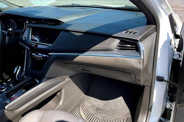 2021 Cadillac XT5 Vehicle Photo in TOPEKA, KS 66609-0000
