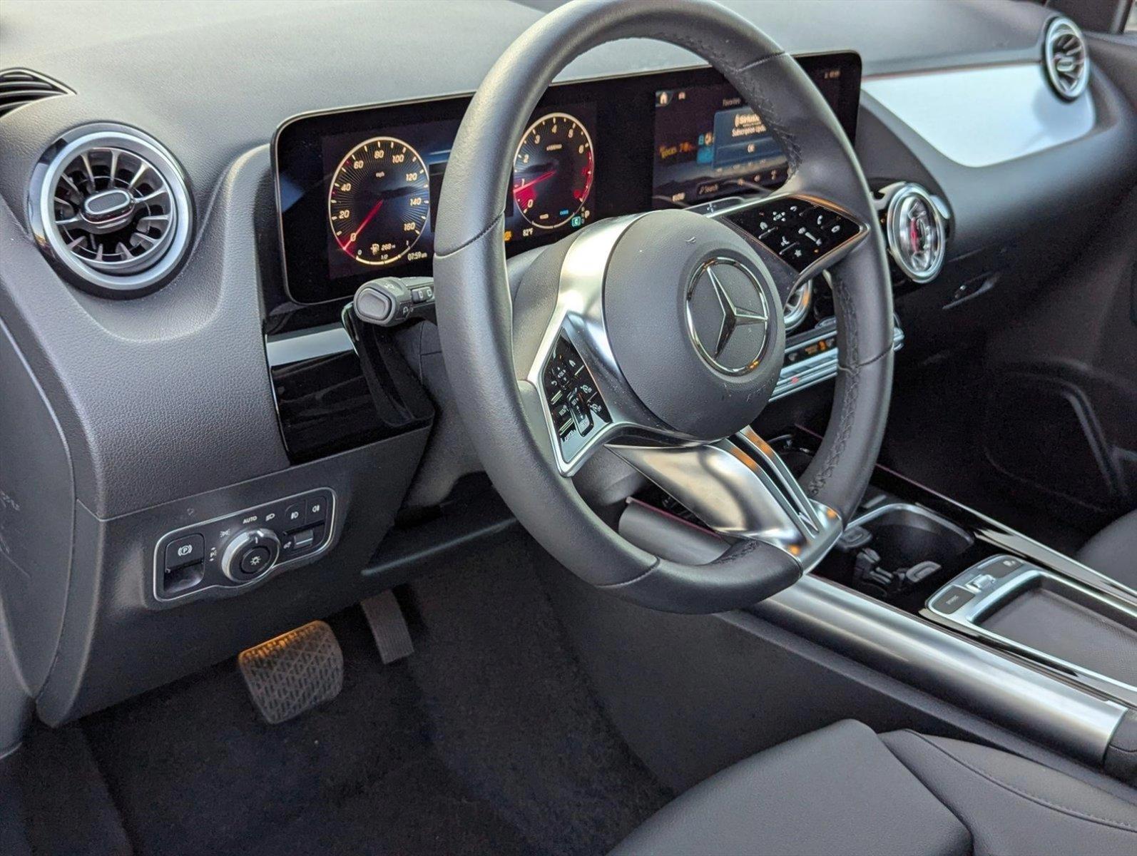 2025 Mercedes-Benz GLA Vehicle Photo in Pembroke Pines , FL 33027