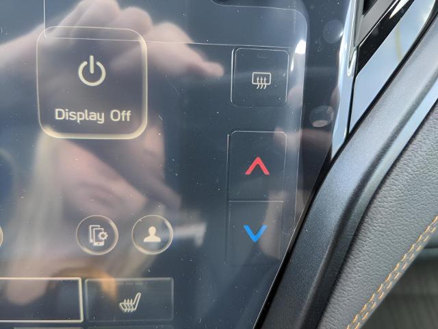 2025 Subaru Outback Vehicle Photo in Green Bay, WI 54304