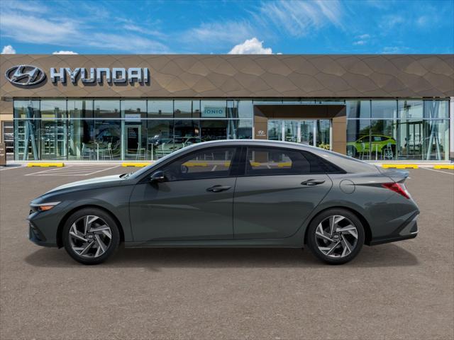 2025 Hyundai ELANTRA Vehicle Photo in Peoria, IL 61615