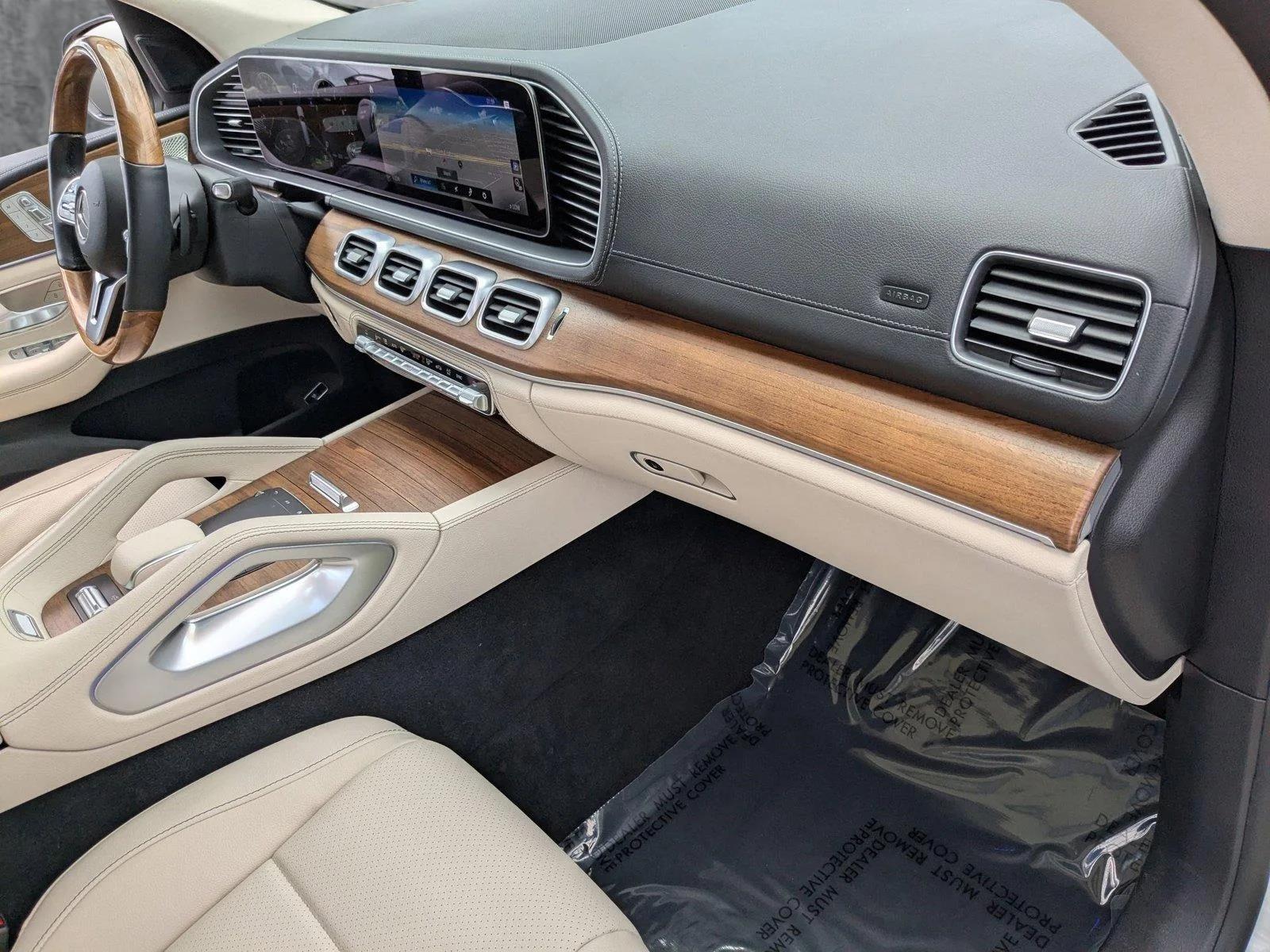 2022 Mercedes-Benz GLS Vehicle Photo in Miami, FL 33169