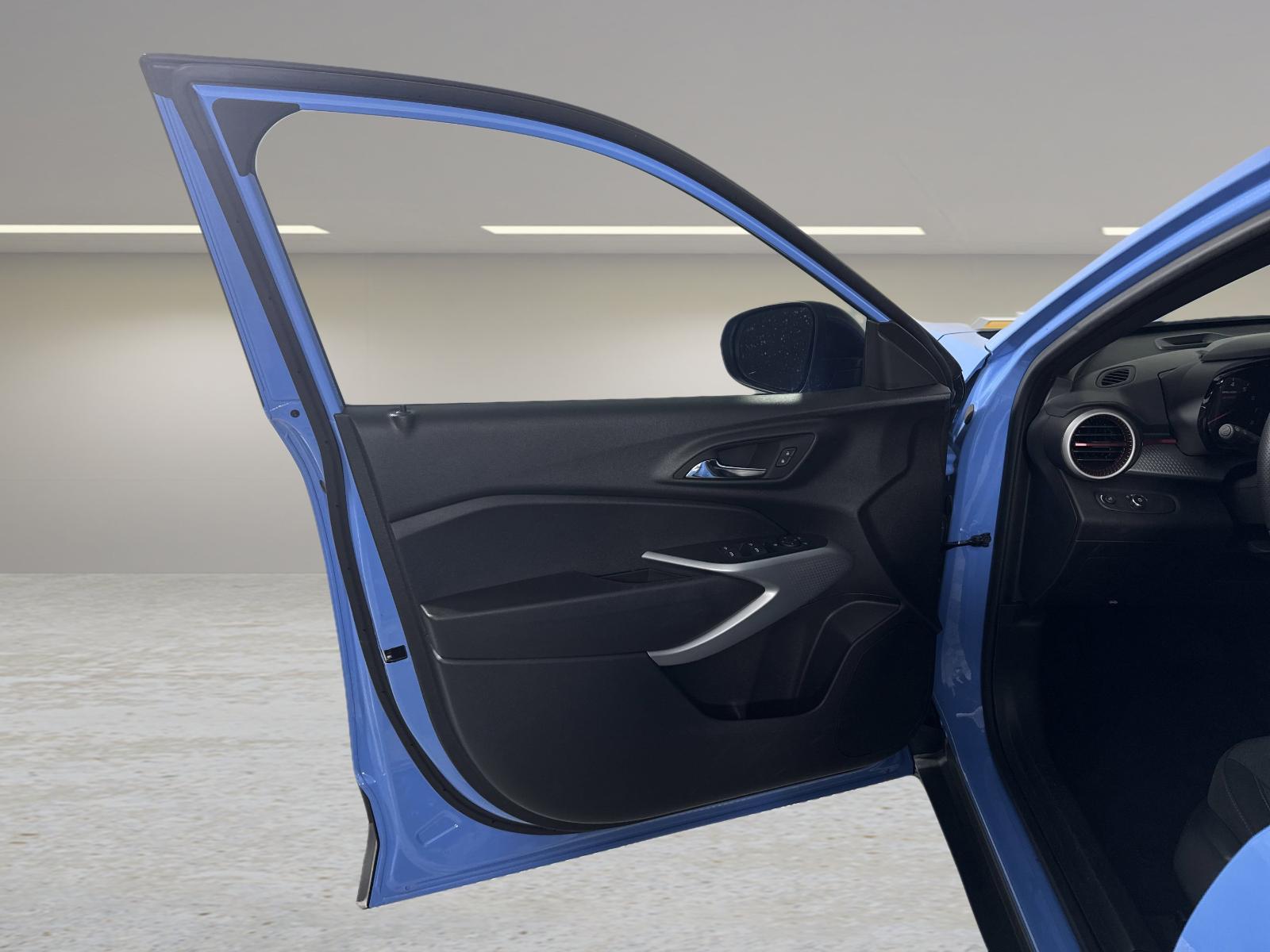 2024 Chevrolet Trax Vehicle Photo in GEORGETOWN, TX 78626-7508