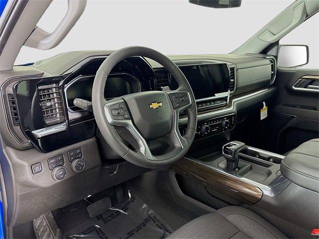 2025 Chevrolet Silverado 1500 Vehicle Photo in PUYALLUP, WA 98371-4149