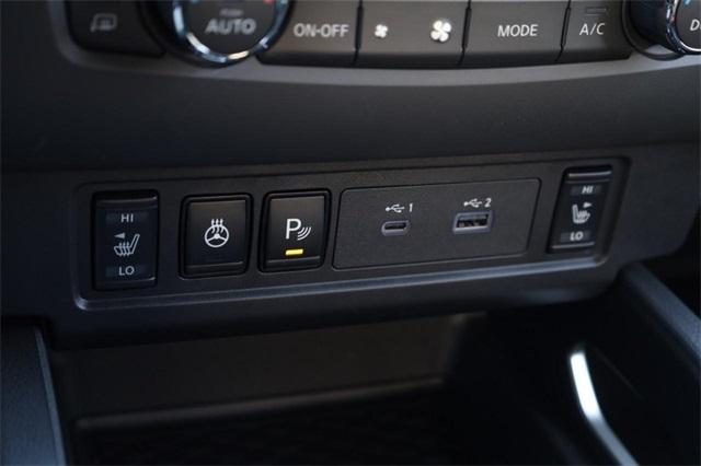 2025 Nissan Frontier Vehicle Photo in Hazelwood, MO 63042