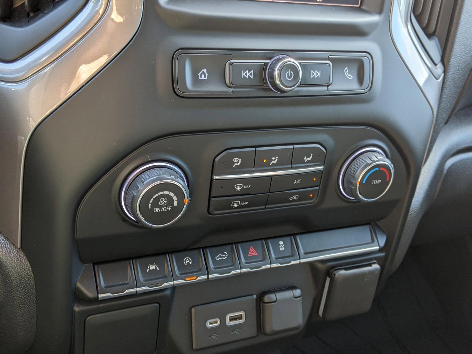 2022 Chevrolet Silverado 1500 Vehicle Photo in Seguin, TX 78155