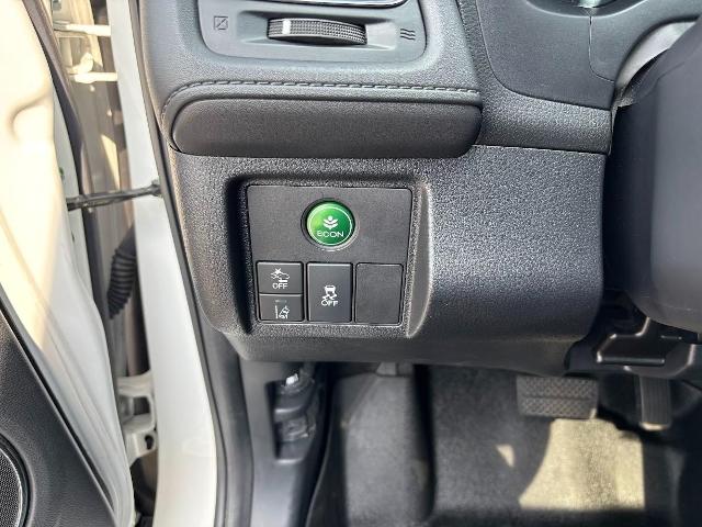 2022 Honda HR-V Vehicle Photo in APPLETON, WI 54914-8833