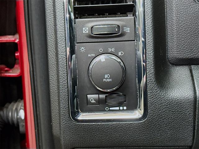 2015 Ram 1500 Vehicle Photo in EVERETT, WA 98203-5662