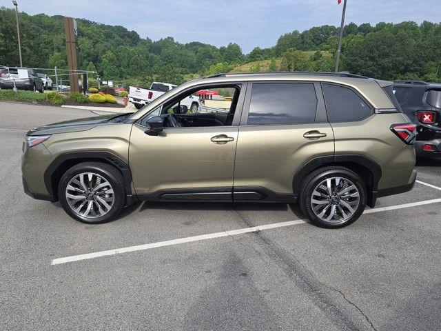 2025 Subaru Forester Vehicle Photo in Pleasant Hills, PA 15236