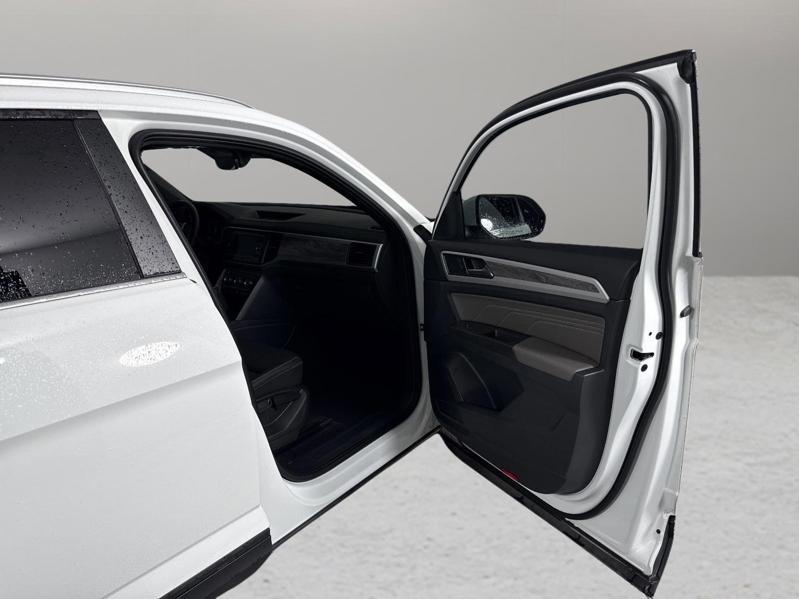 2022 Volkswagen Atlas Cross Sport Vehicle Photo in Georgetown, TX 78626