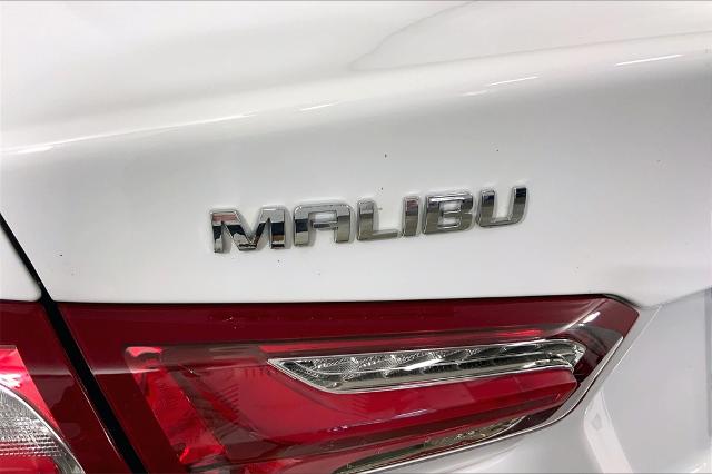 2022 Chevrolet Malibu Vehicle Photo in Lees Summit, MO 64086