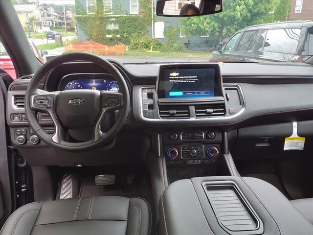 2024 Chevrolet Suburban Vehicle Photo in INDIANA, PA 15701-1897