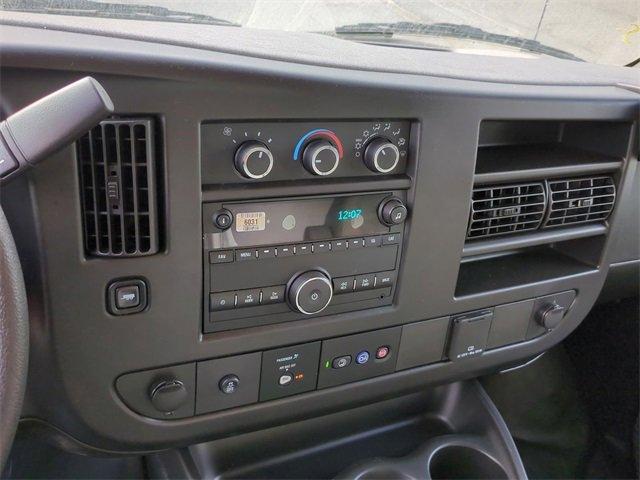 2024 GMC Savana Cutaway 3500 Vehicle Photo in PASADENA, CA 91107-3803