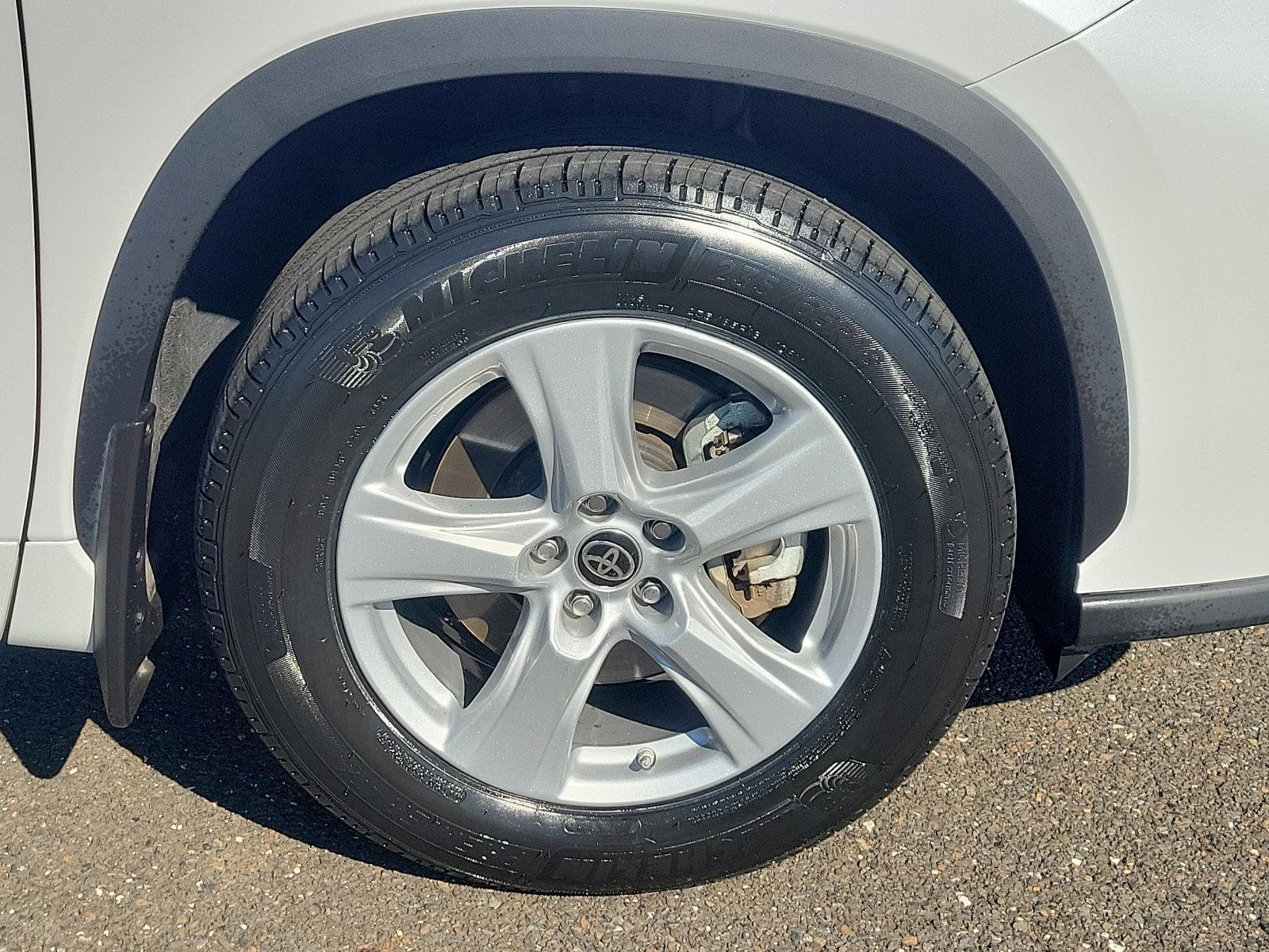 2023 Toyota Highlander Vehicle Photo in Trevose, PA 19053