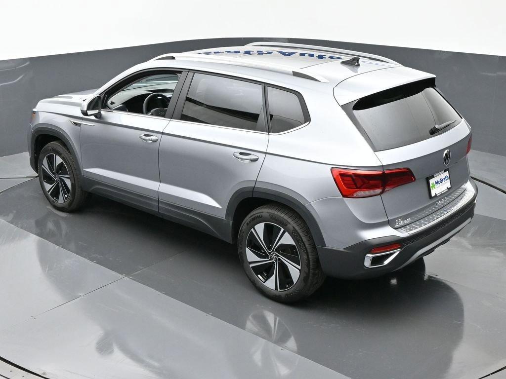2024 Volkswagen Taos Vehicle Photo in Marion, IA 52302