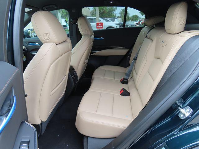 2025 Cadillac XT4 Vehicle Photo in DELRAY BEACH, FL 33483-3294