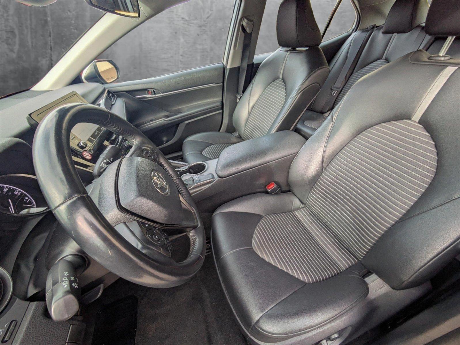 2022 Toyota Camry Vehicle Photo in MEMPHIS, TN 38115-1503