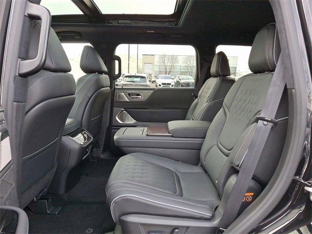 2025 INFINITI QX80 Vehicle Photo in Willow Grove, PA 19090