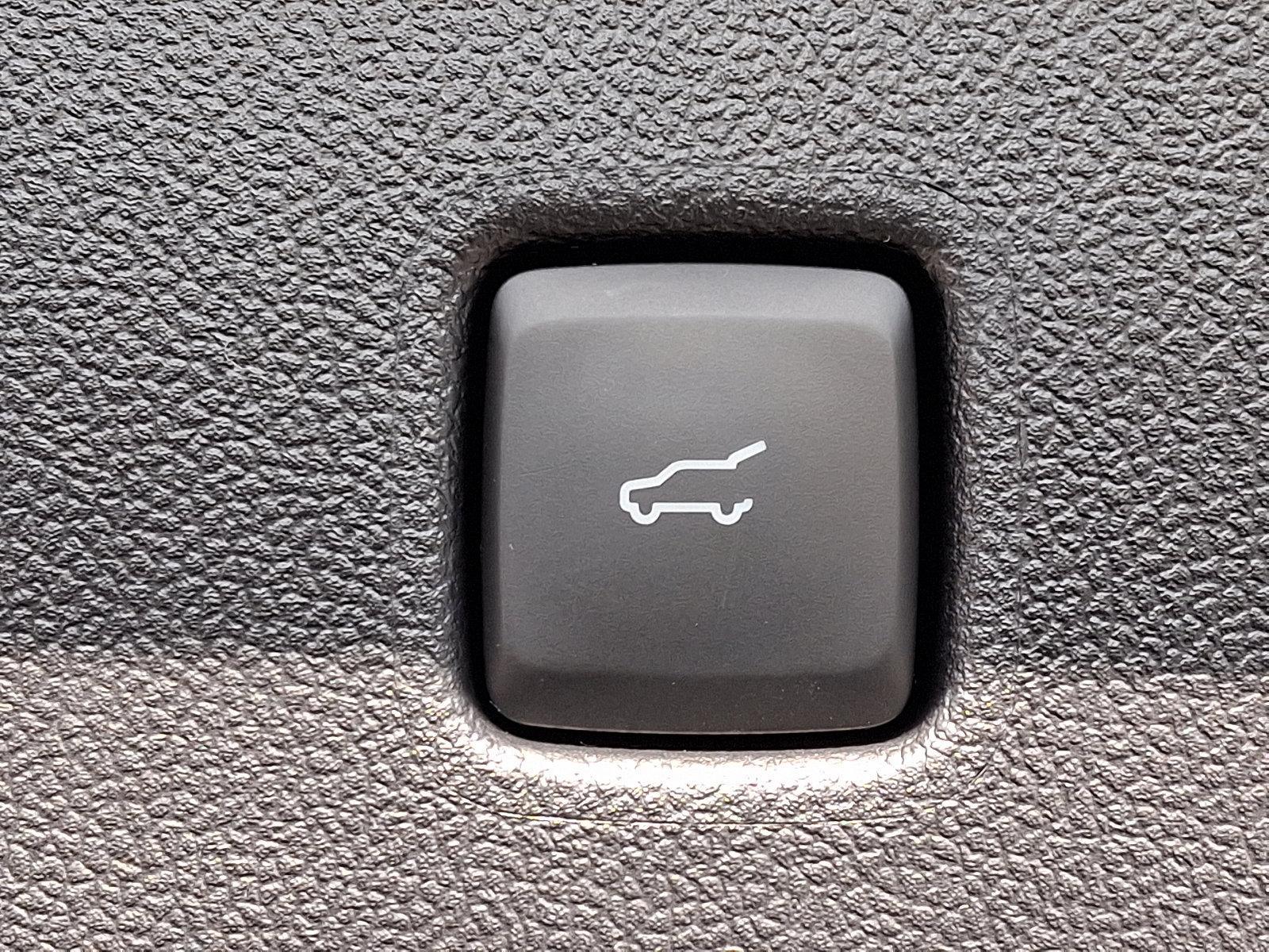 2025 Ford Escape Vehicle Photo in BETHLEHEM, PA 18017-9401