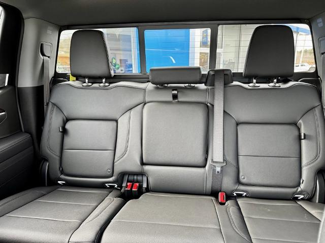 2025 Chevrolet Silverado 1500 Vehicle Photo in GARDNER, MA 01440-3110