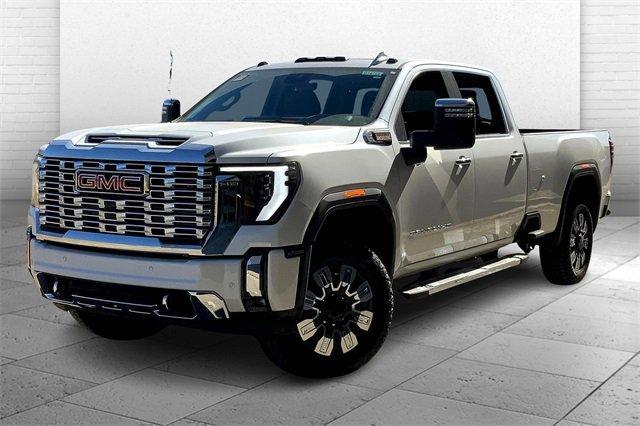 2024 GMC Sierra 2500 HD Vehicle Photo in TOPEKA, KS 66609-0000