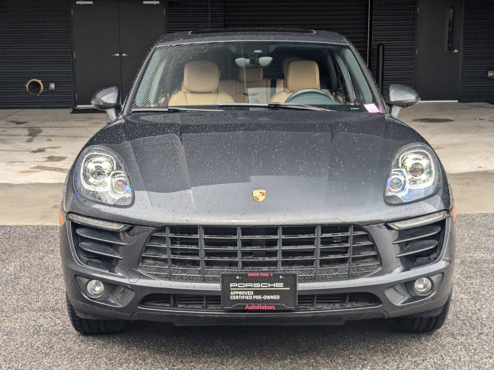 2017 Porsche Macan Vehicle Photo in Towson, MD 21204