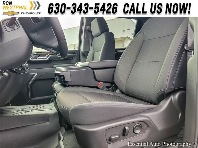 2025 Chevrolet Silverado 1500 Vehicle Photo in AURORA, IL 60503-9326