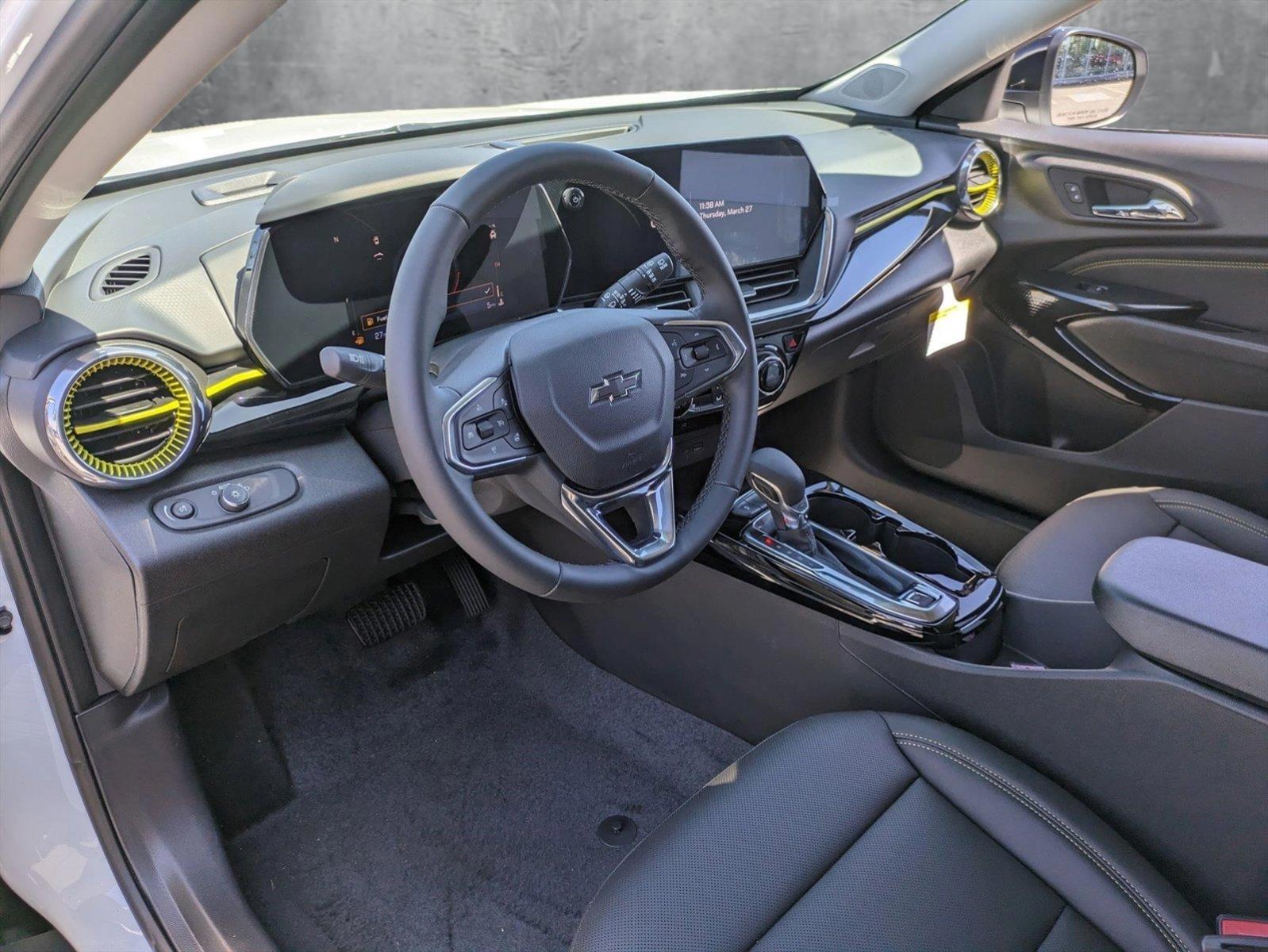 2025 Chevrolet Trax Vehicle Photo in GILBERT, AZ 85297-0446