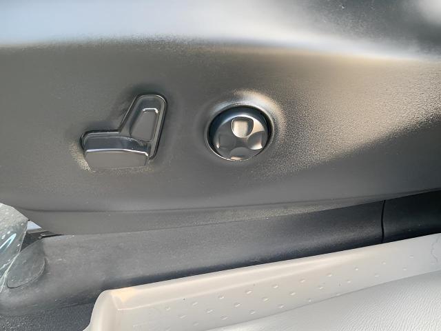 2023 Chrysler Pacifica Vehicle Photo in Oshkosh, WI 54904