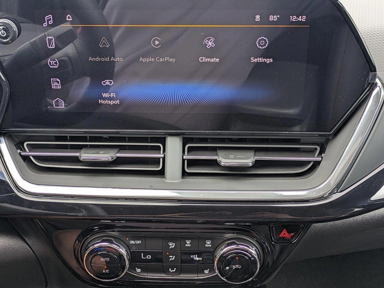 2025 Chevrolet Trax Vehicle Photo in GREENACRES, FL 33463-3207
