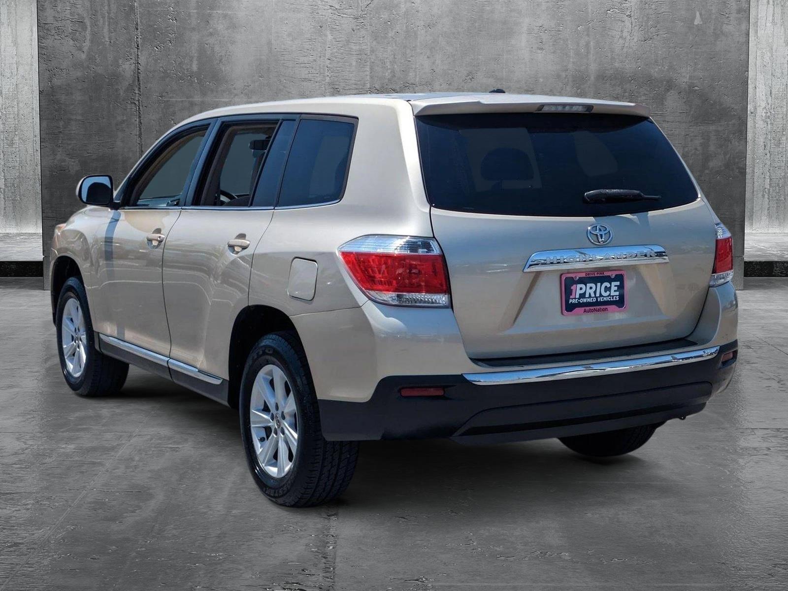 2012 Toyota Highlander Vehicle Photo in Bradenton, FL 34207