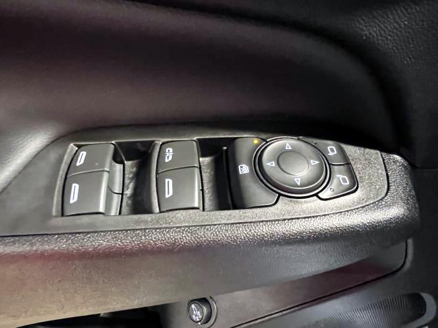 2022 Chevrolet Equinox Vehicle Photo in Roslyn, NY 11576