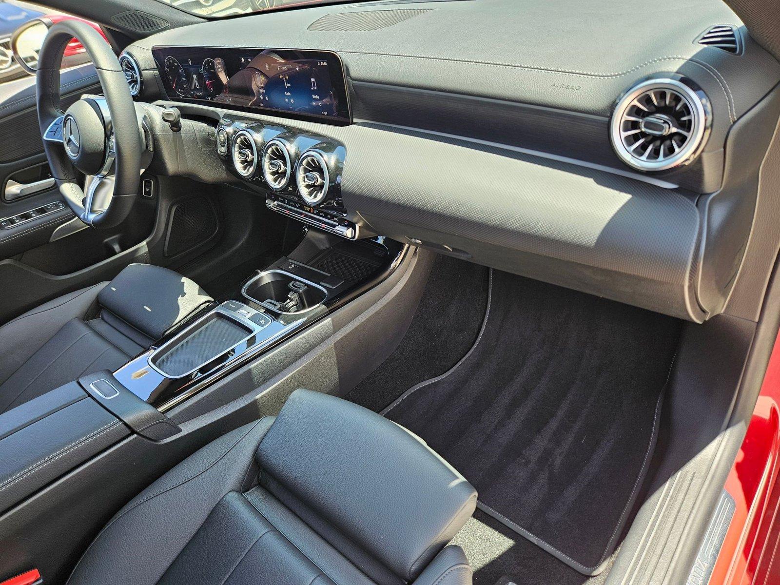 2025 Mercedes-Benz CLA Vehicle Photo in Fort Lauderdale, FL 33316