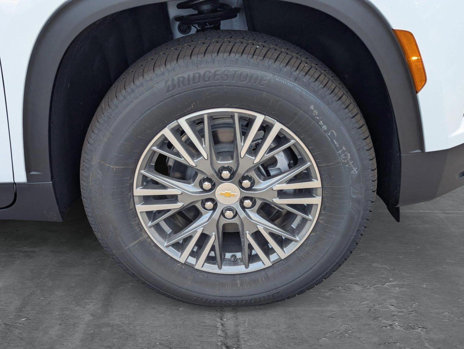 2025 Chevrolet Traverse Vehicle Photo in MIAMI, FL 33134-2699