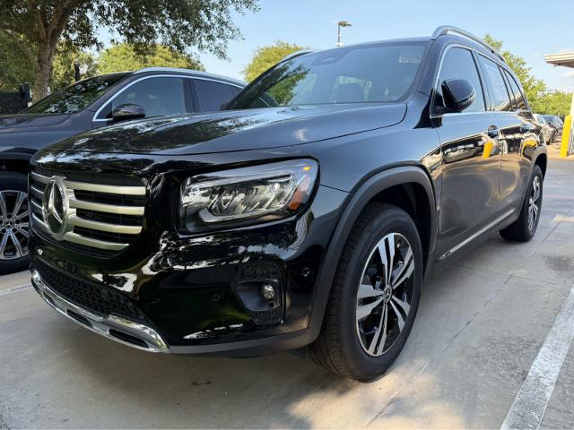 2025 Mercedes-Benz GLB Vehicle Photo in HOUSTON, TX 77079