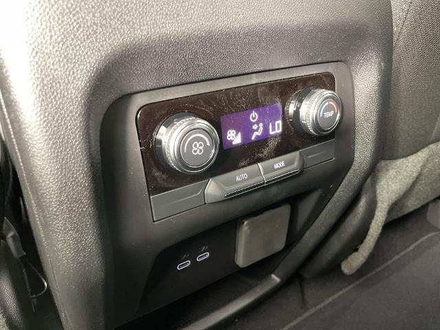 2025 GMC Acadia Vehicle Photo in GILBERT, AZ 85297-0402