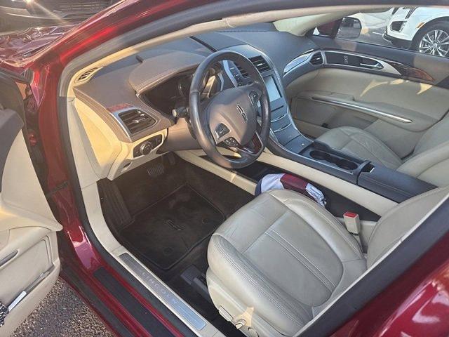 2015 Lincoln MKZ Vehicle Photo in TREVOSE, PA 19053-4984