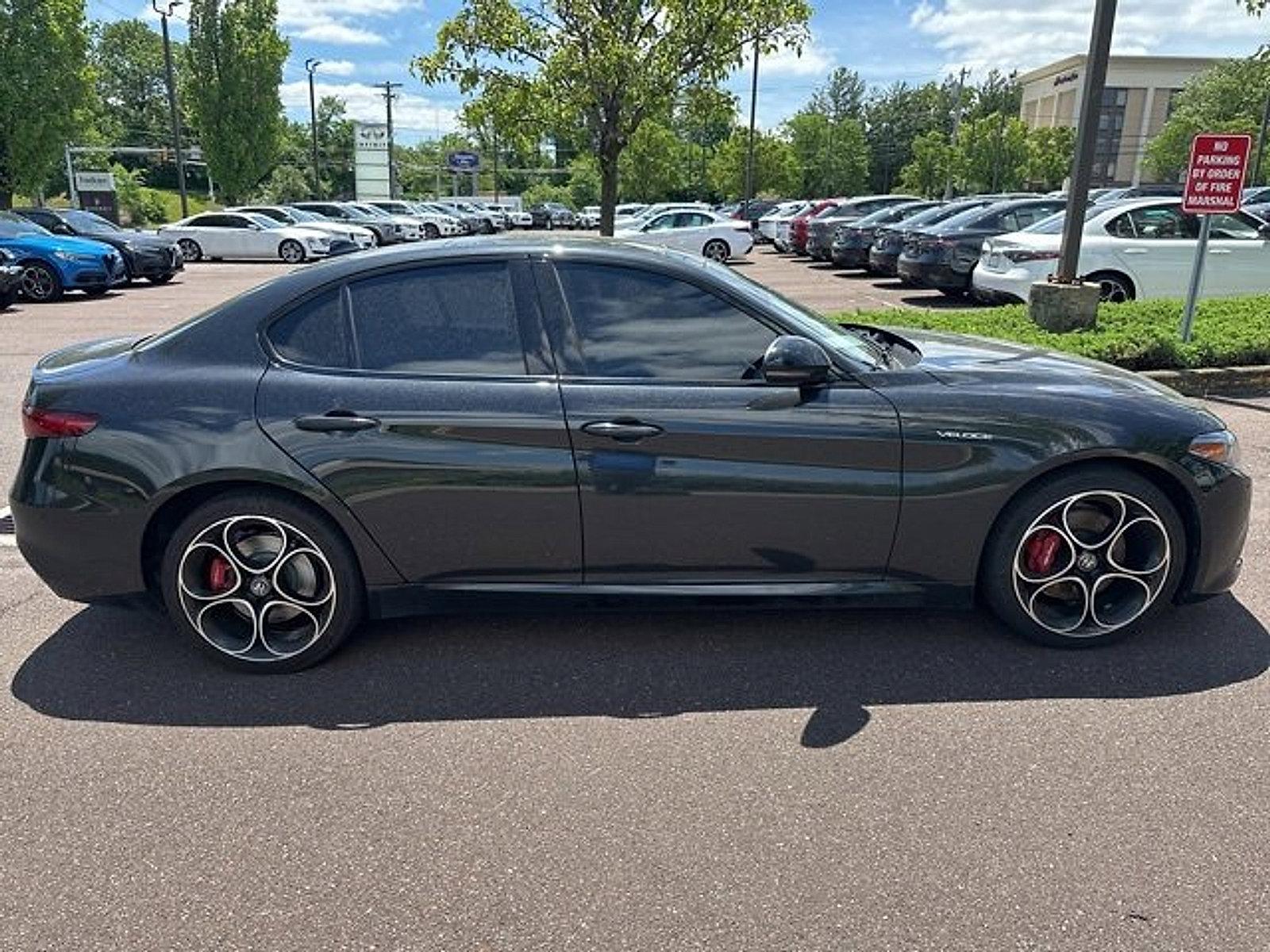 2022 Alfa Romeo Giulia Vehicle Photo in Willow Grove, PA 19090
