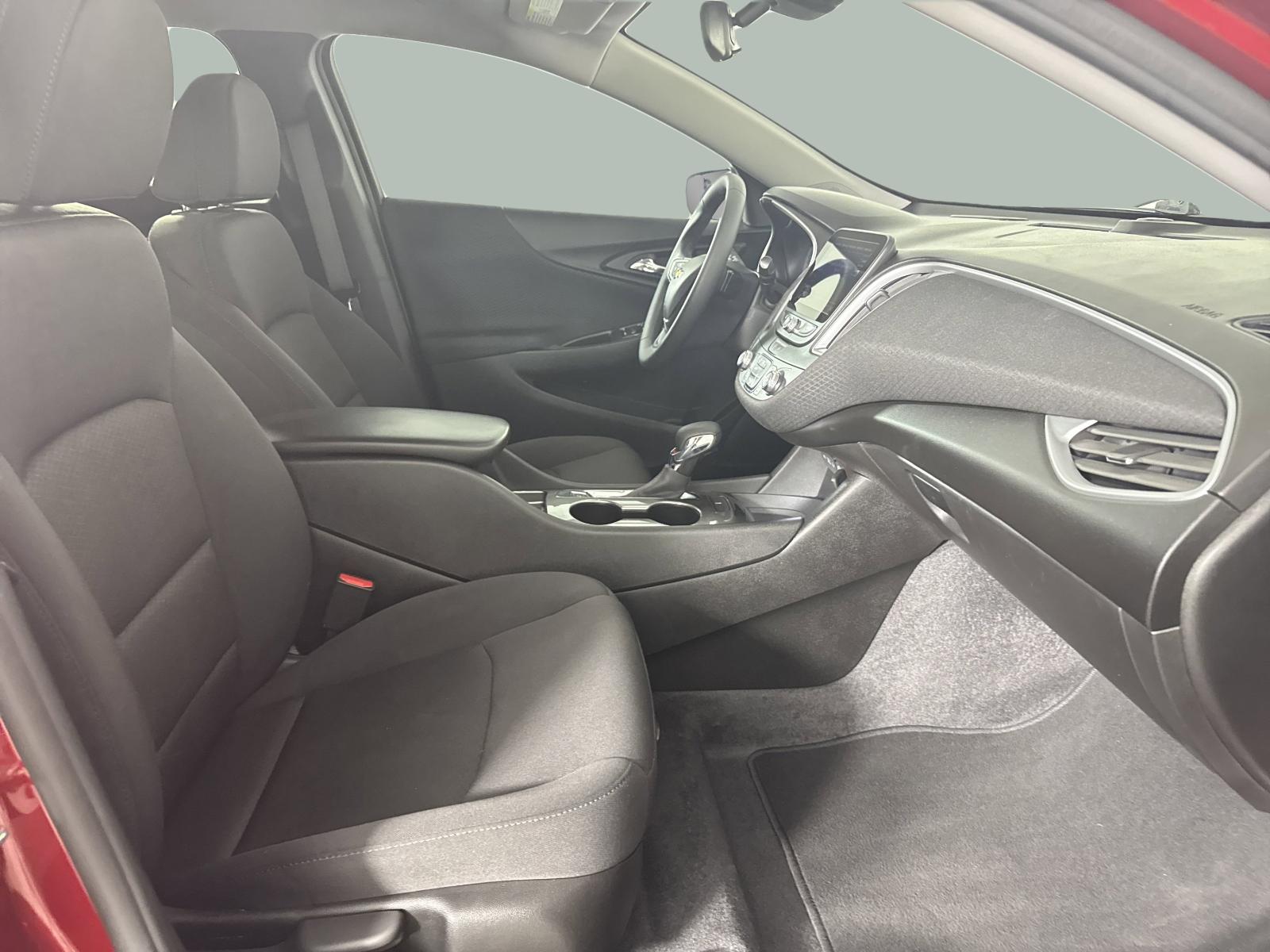 2023 Chevrolet Malibu Vehicle Photo in GEORGETOWN, TX 78626-7508